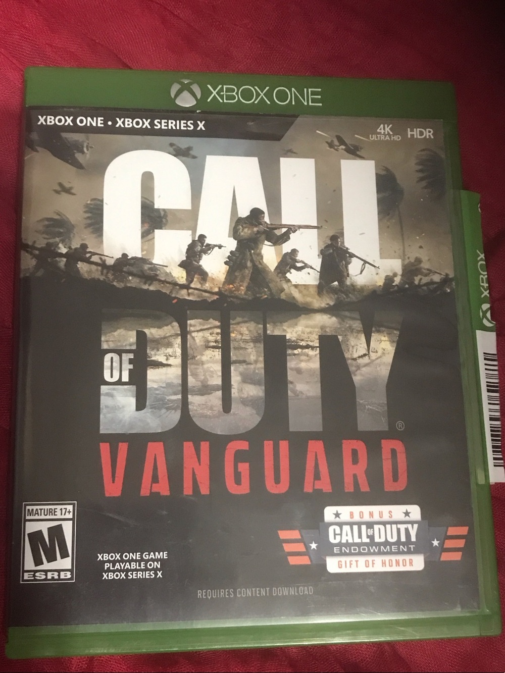 One Call of Duty: Vanguard - Black/Red Game Case
